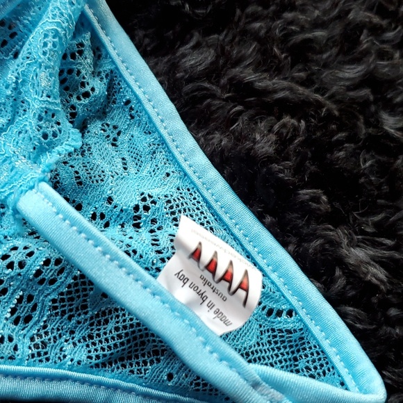 NWT Wicked Weasel thong panties. Size Large - Picture 5 of 6